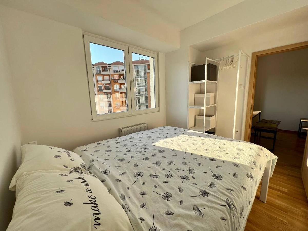 Sara'S Apartment Cozy And Close To Center With Private Parking สโกเปีย ภายนอก รูปภาพ